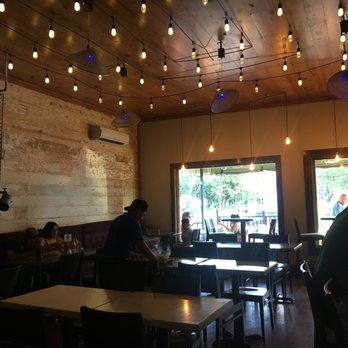Pho Binh Heights - Great indoor atmosphere - Vietnamese Near Me - Houston, Texas Pho Binh Heights - Great indoor atmosphere - Vietnamese Near Me - Houston, Texas