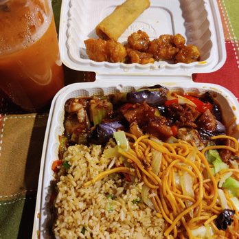 Pots n' Woks - Vegan combo w /eggroll & Thai Tea - Chinese Near Me - Whittier, California