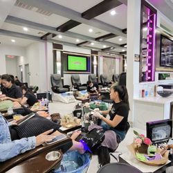 Lemon Drop Nail Bar - A look at the set-up