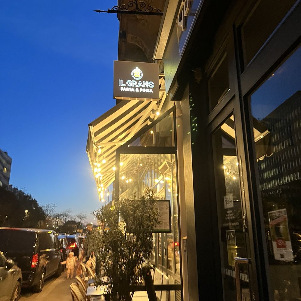 Il Grano - Outside - Pizza Near Me - Paris, 75 Il Grano - Outside - Pizza Near Me - Paris, 75