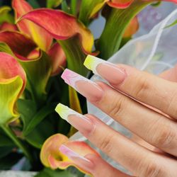 Levy Nails - 3D design on ombré French tip.
