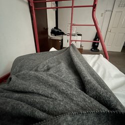 Jason's International Hostel - Me in bed.