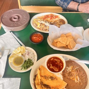 Medusa's - Birria tacos and machaca - Mexican Near Me - Cambria, California