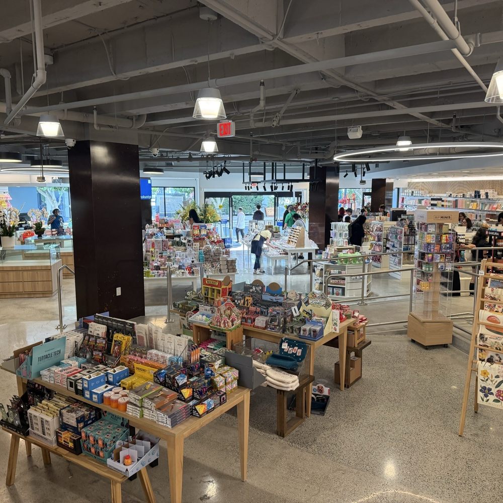 Kinokuniya - Bookstores Near Me - Los Angeles, California Kinokuniya - Bookstores Near Me - Los Angeles, California