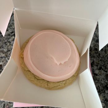 Crumbl - Wake Forest - Bakeries Near Me - Wake Forest, North Carolina