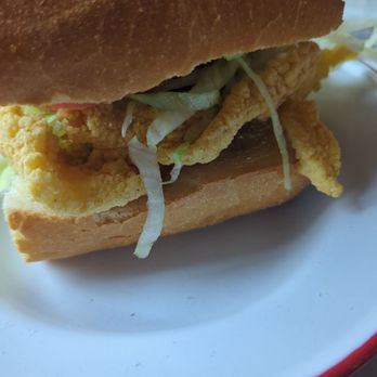 Lowerline - Catfish Po'Boy - Cajun/Creole Near Me - Brooklyn, New York