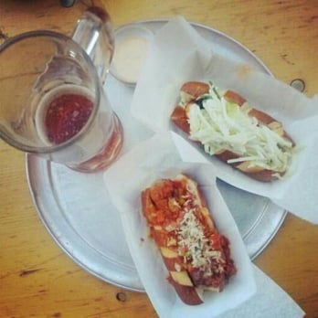 Spritzenhaus 33 - Argentinian hot dog with Chorizo Chili & Chicken hot dog with Jalapeno-Jicama slaw on pretzel buns - German Near Me - Brooklyn, New York Spritzenhaus 33 - Argentinian hot dog with Chorizo Chili & Chicken hot dog with Jalapeno-Jicama slaw on pretzel buns - German Near Me - Brooklyn, New York