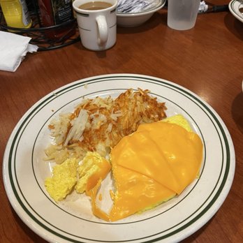 Top Deck Restaurant - Cheese omelette, and hashbrowns basic food - American Near Me - Reno, Nevada Top Deck Restaurant - Cheese omelette, and hashbrowns basic food - American Near Me - Reno, Nevada