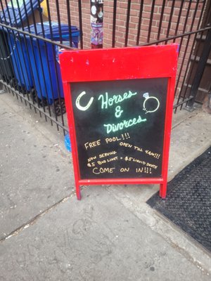 Horses and Divorces by null