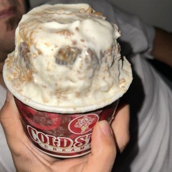 Cold Stone Creamery - REESE'S Chocolate Peanut Butter Dream - Ice Cream & Frozen Yogurt Near Me - Fountain Valley, California