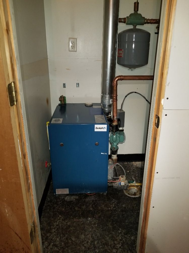 Slide of DWP Plumbing and Heating