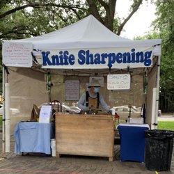 Windermere Farmers Market - Knife sharpening