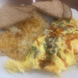 Cooper Diner - Spanish omelette, hash browns, white toast.