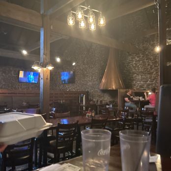 Rail Station & Ale House - Bar area - Burgers Near Me - Wenatchee, Washington Rail Station & Ale House - Bar area - Burgers Near Me - Wenatchee, Washington