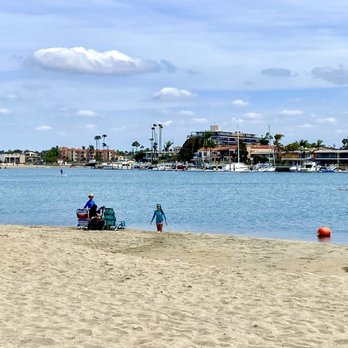 Bayshore Beach - Beaches Near Me - Long Beach, California
