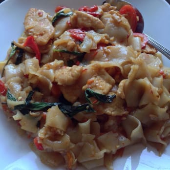 SriPraPhai Thai Restaurant - Drunken Noodle, very Spicy and good. - Thai Near Me - Woodside, New York SriPraPhai Thai Restaurant - Drunken Noodle, very Spicy and good. - Thai Near Me - Woodside, New York