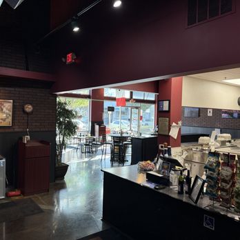 Petali - Beautiful interior - Italian Near Me - Rancho Cordova, California Petali - Beautiful interior - Italian Near Me - Rancho Cordova, California