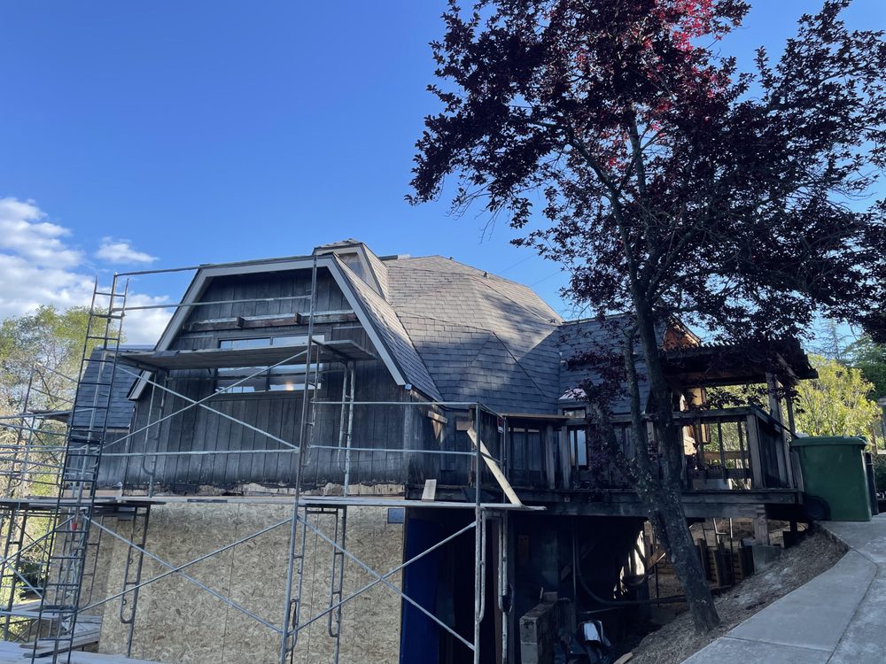 Slide of King Bee Roofing