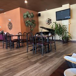 Cafe Elegante