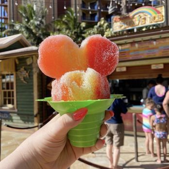 Pāpālua Shave Ice - Watermelon, Pineapple, and Strawberry Shaved Ice - Ice Cream & Frozen Yogurt Near Me - Kapolei, Hawaii Pāpālua Shave Ice - Watermelon, Pineapple, and Strawberry Shaved Ice - Ice Cream & Frozen Yogurt Near Me - Kapolei, Hawaii
