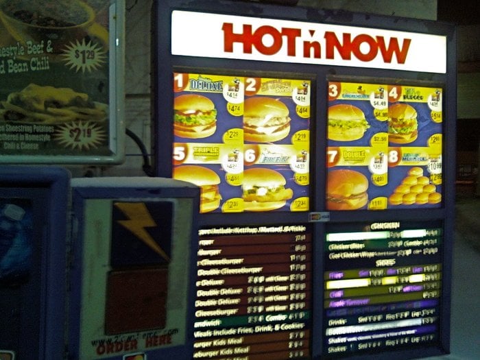 HOT N NOW CLOSED Updated April 2024 27951 Gratiot Ave, Roseville