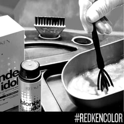 Metropolitan Salon and Spa - Blondes have more fun!