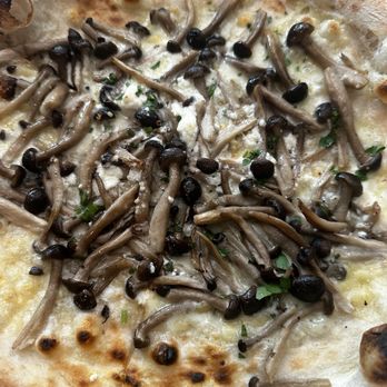 Doppio Zero Mountain View - Pizza Near Me - Mountain View, California