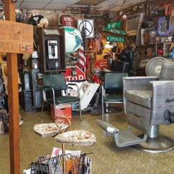 Barry's Barbershop
