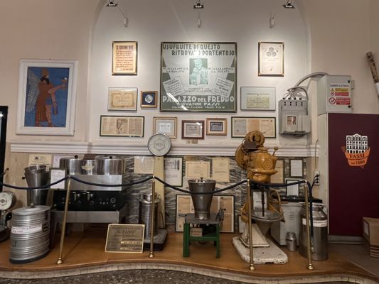 Gelateria Fassi - Gelato artigianale a Roma dal 1880 by null