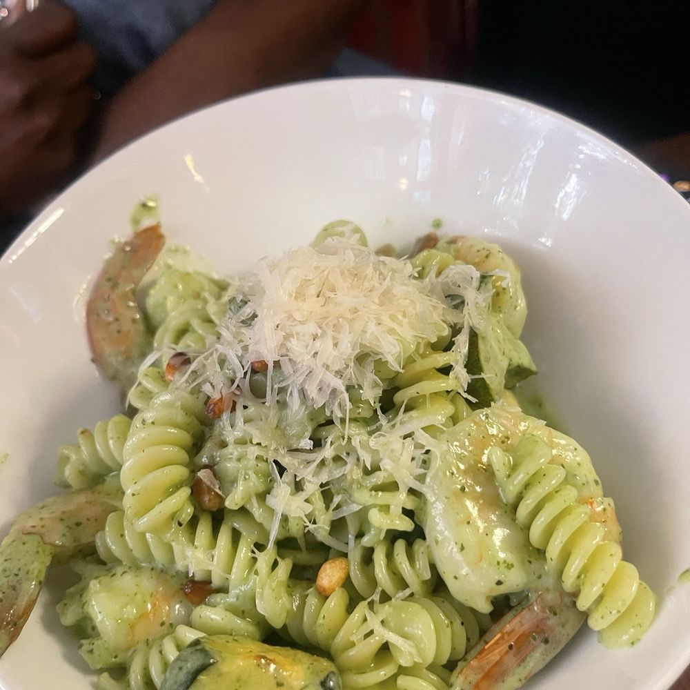 Flatiron Restaurant - Shrimp pesto pasta - Steakhouses Near Me - Brooklyn, New York