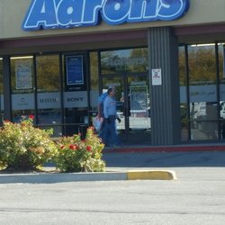 Aaron's