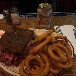 1/2 Reuben with Onion Rings and Champagne!