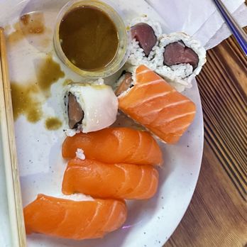 Umai Fusion Buffet - salmon - Buffets Near Me - Alexandria, Virginia Umai Fusion Buffet - salmon - Buffets Near Me - Alexandria, Virginia