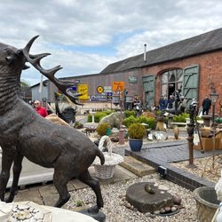 Blackbrook Antiques Village - Garden decorations
