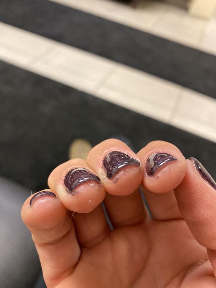 NAILS4U Updated July 2024 6429 West Pierson Rd, Flushing, Michigan