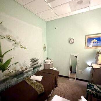 Refresh Thai Massage - Massage Therapy Near Me - Poway, California Refresh Thai Massage - Massage Therapy Near Me - Poway, California