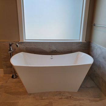 Silver Tree Plumbing - Finish product of stand alone tub with tub filler - Plumbing Near Me Silver Tree Plumbing - Finish product of stand alone tub with tub filler - Plumbing Near Me