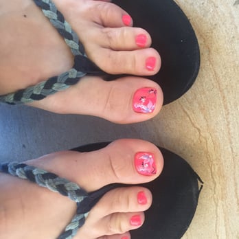 Bella V Nails & Spa - Toes ready for the beach! - Nail Salons Near Me - Parker, Colorado Bella V Nails & Spa - Toes ready for the beach! - Nail Salons Near Me - Parker, Colorado