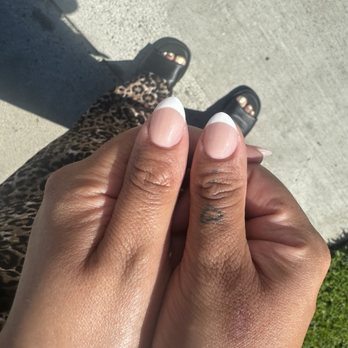 Lavish Nail Bar - Waxing Near Me - Garden Grove, California Lavish Nail Bar - Waxing Near Me - Garden Grove, California