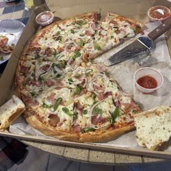 Vargo's Buffalo Style Pizza