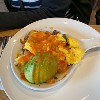 Broken Yolk Cafe - Ranchero skillet - American Near Me - Glendora, California