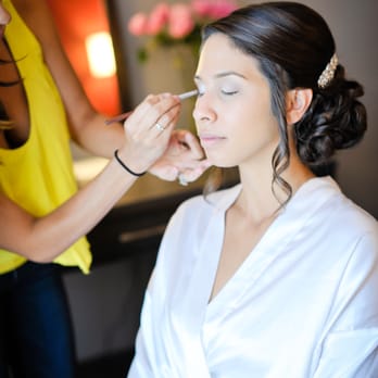 Raeleen B - Makeup Artists Near Me