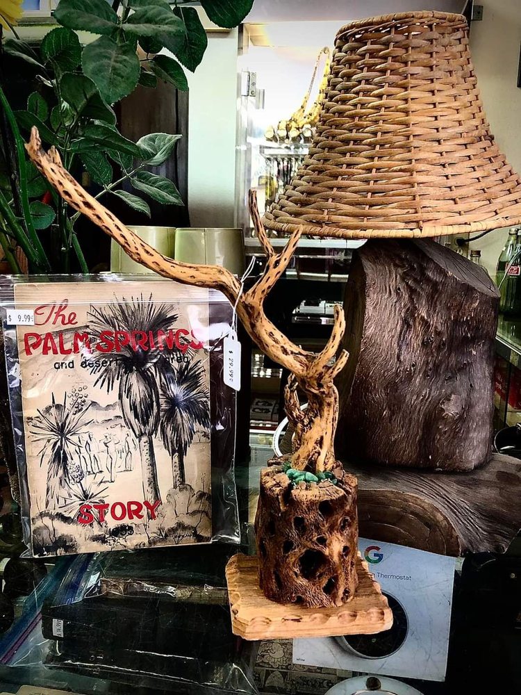 SMITTY’S BARGAIN BOX Updated July 2024 38 Photos 73355 Sullivan