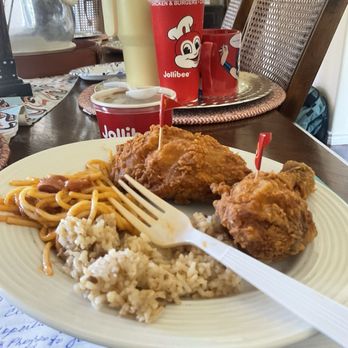 Jollibee - Fast Food Near Me - Arlington, Texas