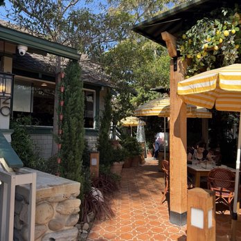 Truly Pizza - Pizza Near Me - Laguna Beach, California
