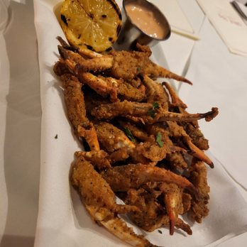 Table 100 - Gulf Blue Crab Claws - New American Near Me - Flowood, Mississippi