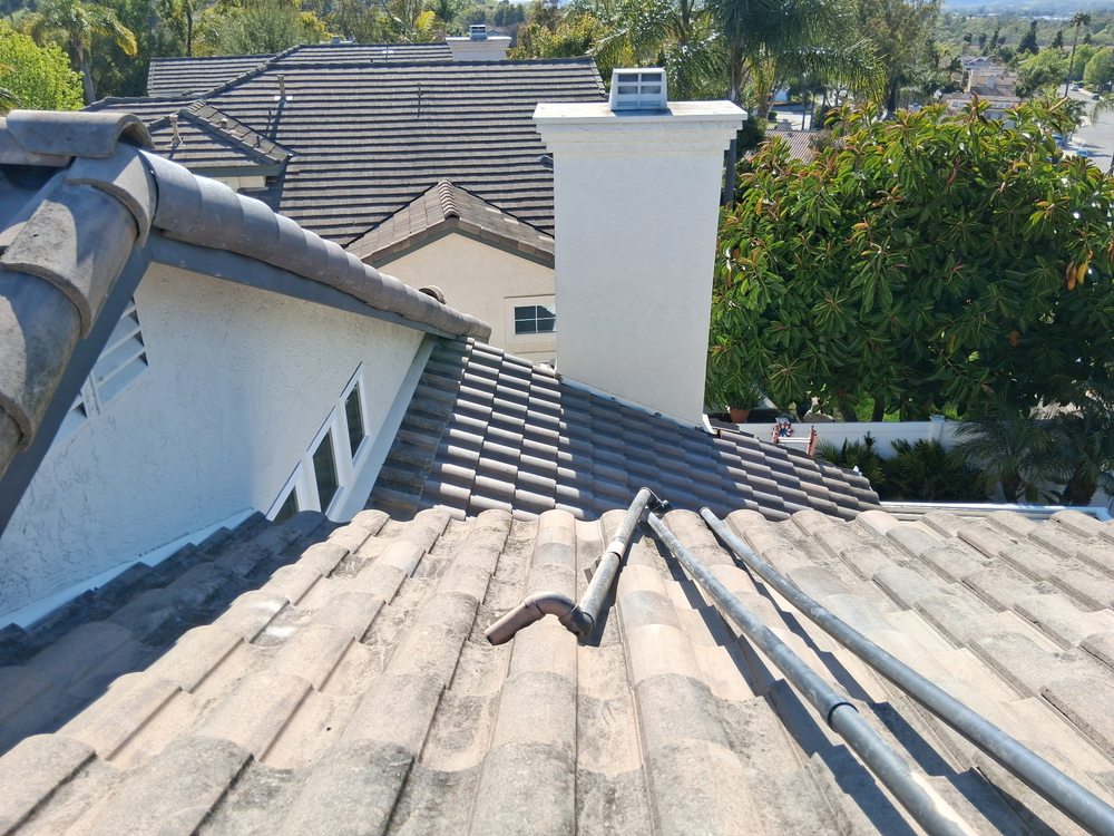 Slide of Edosy Construction