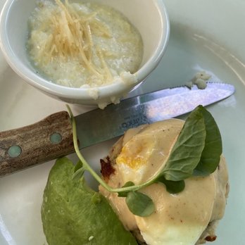 Cody's La Jolla - Breakfast & Brunch Near Me - La Jolla, California