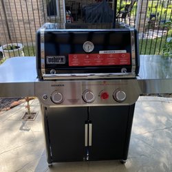 Ace Hardware Cinco Ranch - Weber grill closed