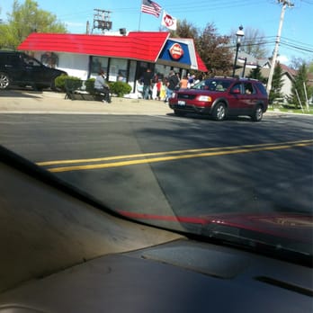 Dairy Queen Restaurant - a view of the outside of the restaurant - Burgers Near Me - Homewood, Illinois Dairy Queen Restaurant - a view of the outside of the restaurant - Burgers Near Me - Homewood, Illinois
